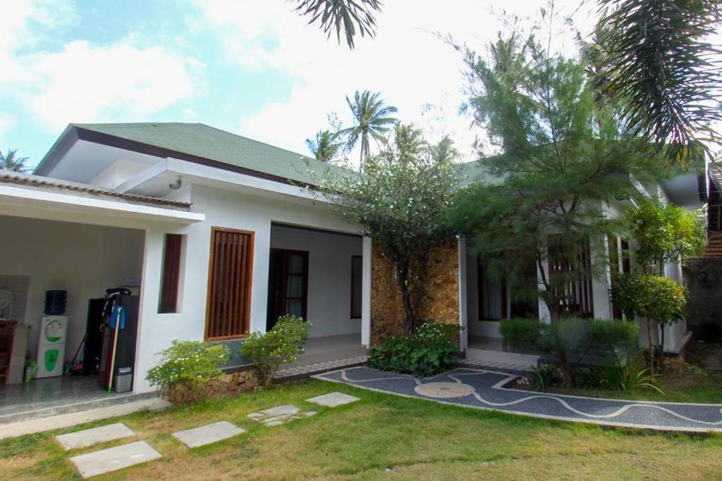 Sayang Bungalows Kuta  Exterior photo
