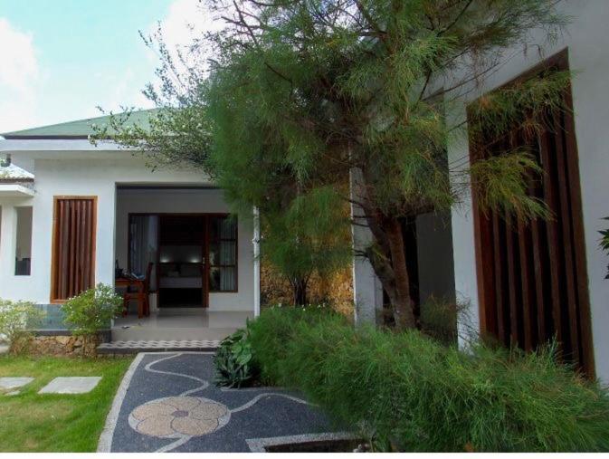 Sayang Bungalows Kuta  Exterior photo
